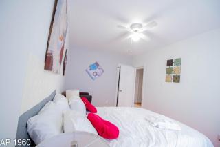 Fabulous House 2 Levels 5 rooms fully renovated next metro - 3