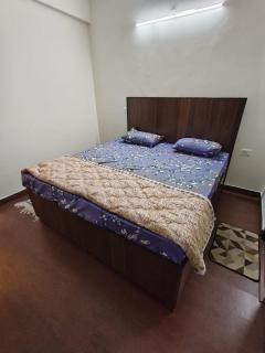 Perfect Stay near Yashobhoomi - 6
