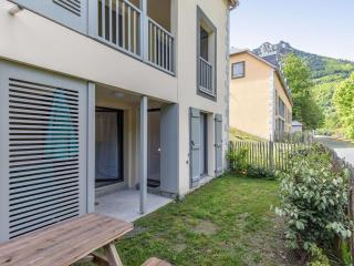 Appartement T3, terrasse, parking, animaux acceptés, proche télécabine et centre de Cauterets - FR-1-401-305 - 2