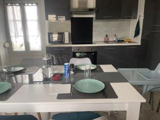 T2 bis famille 4 personnes Cuisine équipée - Parking - Proche attractions - 7