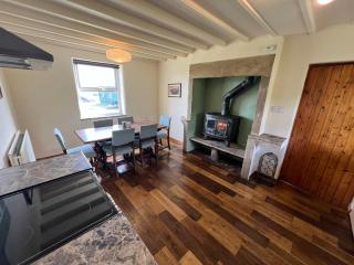 Farmhouse with stunning moorland views - 4