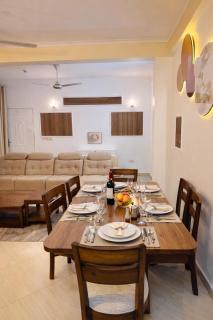 Palm Breeze 3BR Apartments - 9