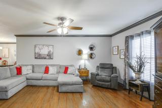 Pets Welcome! Comfortable and Spacious! Sleeps 6 - 6