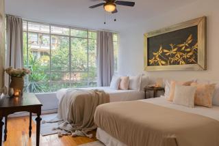 Location- Design and Comfort Fully Equipped - 6