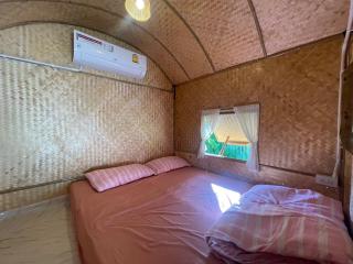 บ้านสวนอุ่นใจรีสอร์ท ณ บางแสน - 8