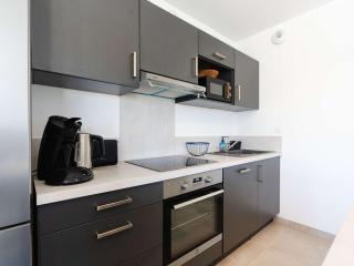 Appartement T3 Climatisé avec WIFI, Balcon et Parking à 300m de la Plage - Narbonne Plage - FR-1-409-255 - 1