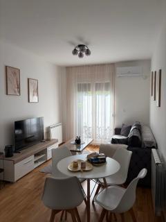 Vodenica apartman sa garažom - 0