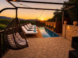 The Stone House - 9