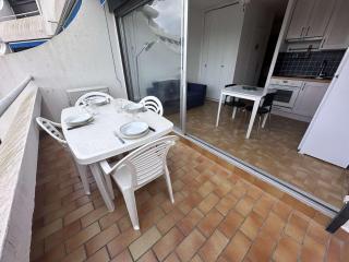 Studio Cabine Climatisé 4 Pers - Port Camargue avec Parking - 4