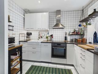 Appartement 3 pièces avec terrasse, clim et WIFI, proche plage et commerces - FR-1-423-312 - 1