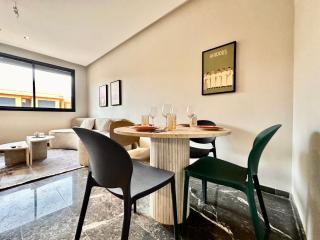 Cozy and Elegant Studio, Netflix & Free Parking - 0