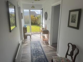 2-Bed Cottage Sleeps 5 - Pets Ok - Free Parking - 9