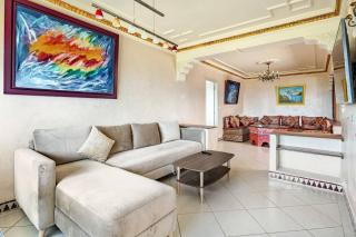 Honeymoon Beach View Aprt - Central City Location - Fast Wi-Fi - 1