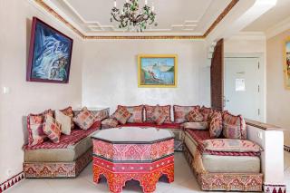 Honeymoon Beach View Aprt - Central City Location - Fast Wi-Fi - 3