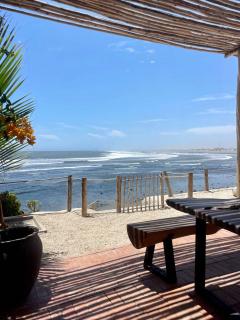 Beachview 4BR with Terrace in La Libertad - 6