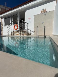 Katsaras Sunset & Pool House - 3