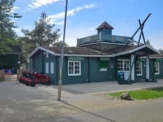 LuLu's Lodge - 5