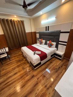 Hotel Red Diamond Residency - 0