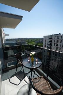Soni Luxury Apartments 1286 Plaza with Private Parking & Self Check-in - 8