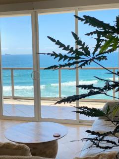 Beachfront Penthouse - Private Large Rooftop Patio with Wood Burning Firepit - 6
