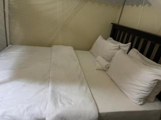 Ciara's Home Entebbe - 6