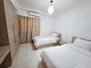 Stunning Direct Sea View Apartment with free Beach - 2