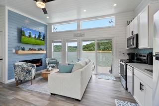 Lake'n Memories - The Ultimate Oasis Getaway - 6