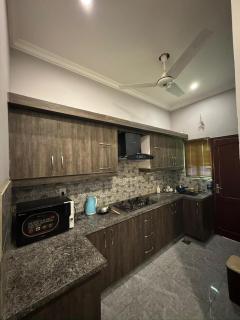 Luxury 3 Bedroom Private Villa - 9