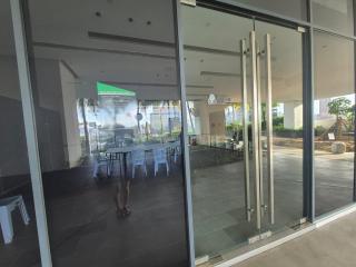 Balcony City View 7Pax- The Continew 4BR2BR TRX KL - 1