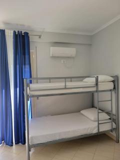 Sunset Central Rooms - 2