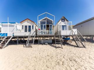 Beachhouse with sea views in Dishoek - 0