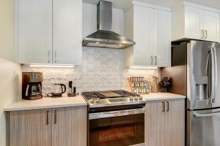 Downtown WP Condo 3203 I Hot Tub I AC I Great Views I Activity Program - 1