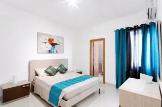 Crescent Court F - 0