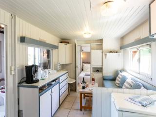 Chalet cosy, parking, animaux OK - 3 pers. - FR-1-828-21 - 4