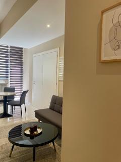 4 bedroom apartment near Sliema seafront - 8