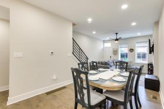 Walk to Fairmount Park: Modern Philly Townhome! - 1