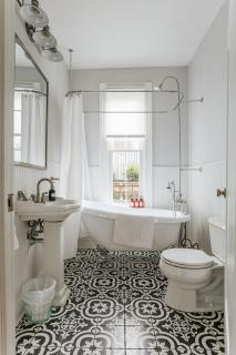 Hilltop Hideaway - 2