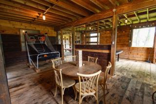 3 min to All Star Village | 4BD/4BA on 9.7 Acres - 4