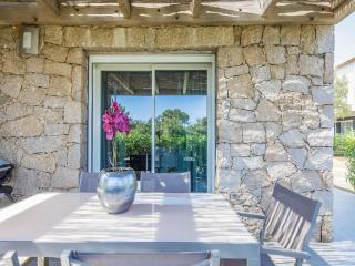 Lecci Apartment with Outdoor Pool - 1