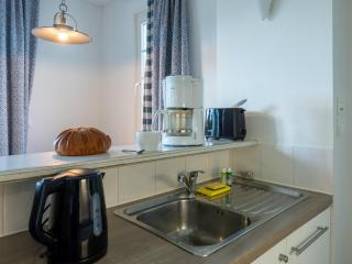 Retreat with Garden or Golf Views - 1