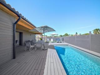 Lecci stay with Heated Pool - 5