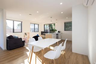 Hornby Family Home 3BR Sleeps 8 Garage Parking - 6