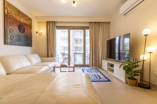 Modern 1BR Escape in Marassi Marina 2 - 2