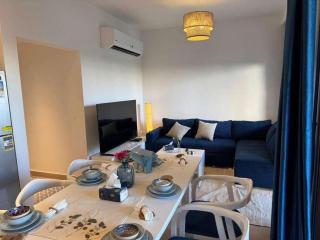 Spacious Marassi Riva Villa Garden & Pool View - 1