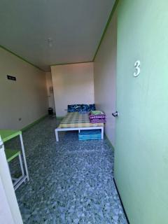 Gaddiel alexis Room and house for rent - 3