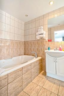 Motel des Pentes et Suites - 9