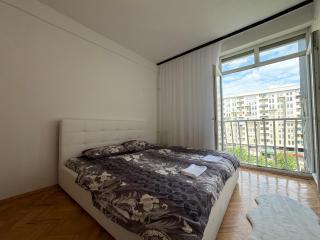 Aura Prishtina Stays - 6