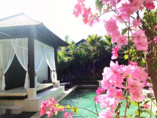 Nike Villas - 7