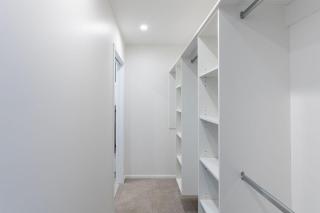 Modern Family Ski Base - Large, warm 4 bedroom home in Jacks Point - 2