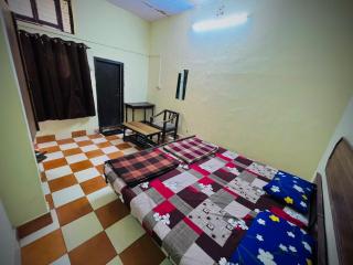 Gaurav Guest House - 3